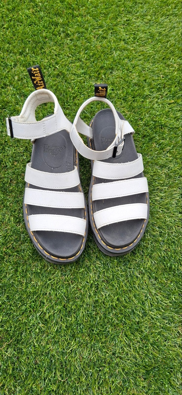 Dr. Martens sandalen maat 39 wit, Wit, Sandalen of Muiltjes, Ophalen of Verzenden, Dr. Martens