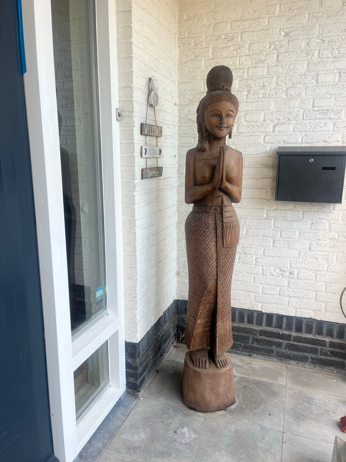 Groot handgesneden houten Thais beeld - Vrouw, Ophalen, Handgemaakt, 1 meter - 2 meter, Beeld