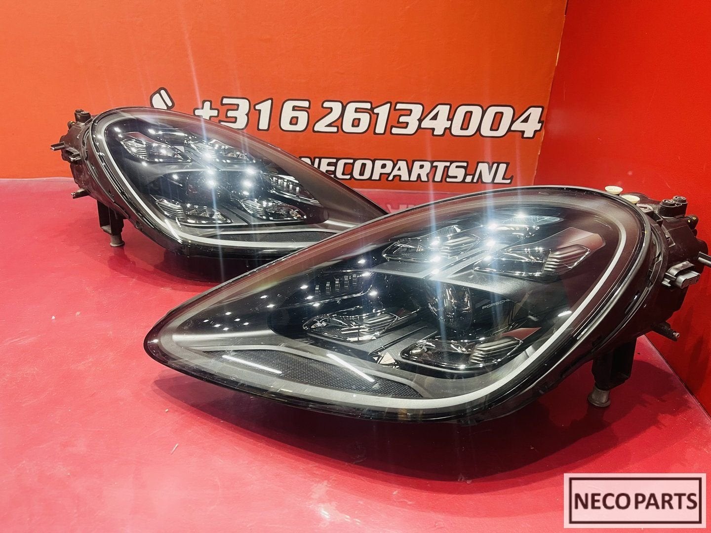 PORSCHE CAYENNE 9Y MATRIX LED KOPLAMP 9Y0941035F, Auto-onderdelen, Gebruikt, -, -, Porsche