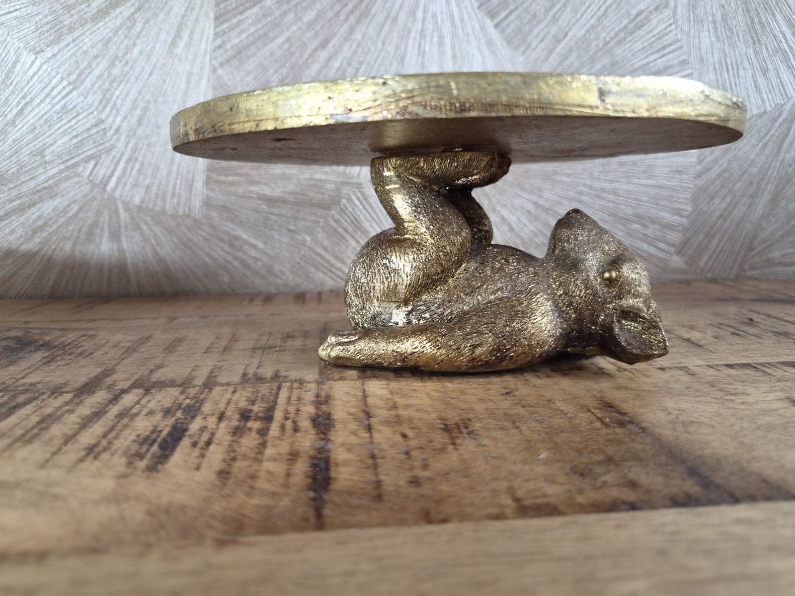 Gouden decoratieve schaal met muisje, Ophalen