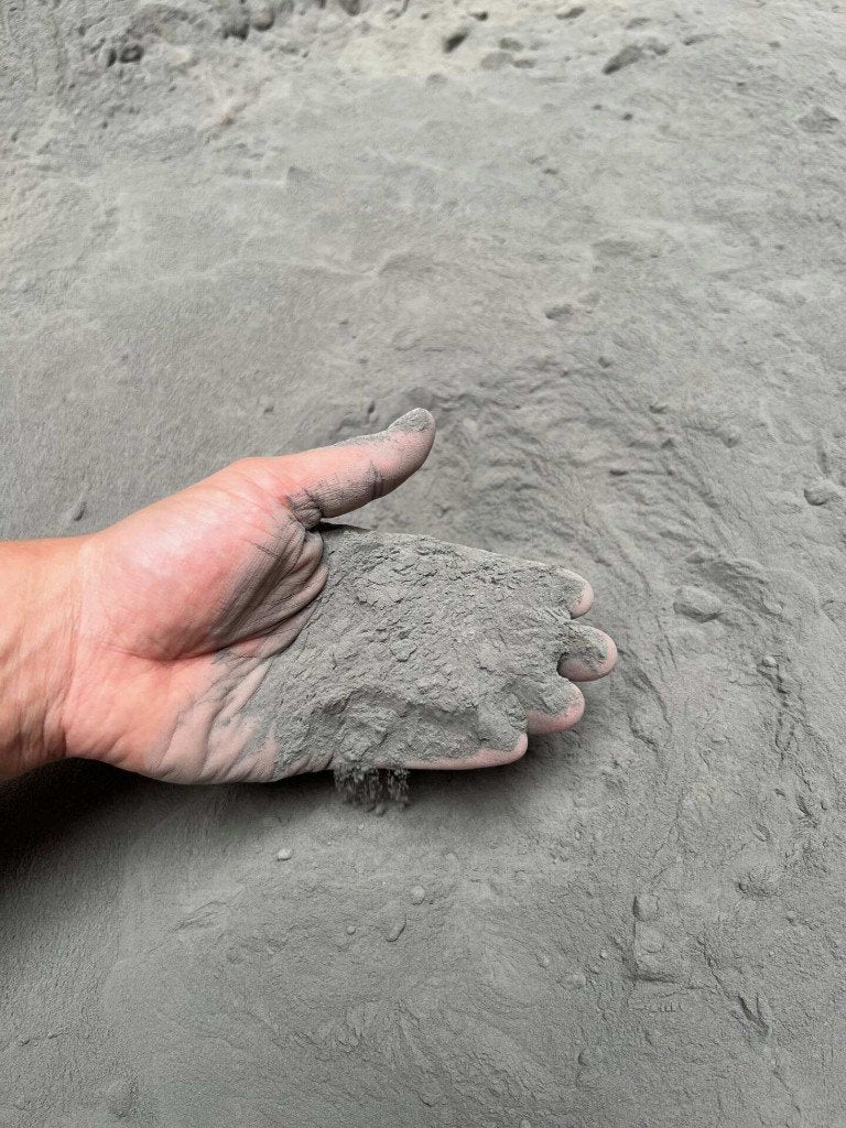 Lavameel: 100% natuurlijke bodemverbeteraar 5 kg (!), Ophalen of Verzenden, Overige typen