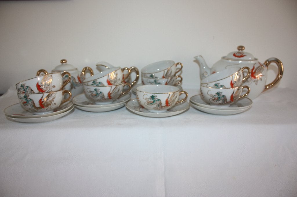 9-persoons wit draken theeservies Japans of Chinees, Ophalen of Verzenden