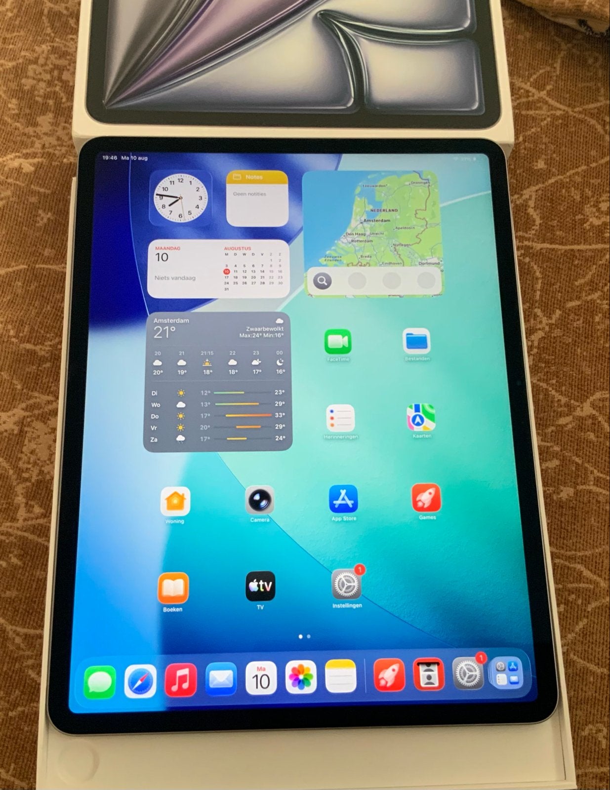 Apple iPad Air 13 inch (M2) 128GB Wi-Fi Zo goed als nieuw, Ophalen of Verzenden, Zo goed als nieuw