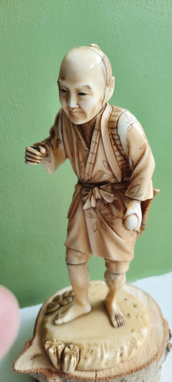 ivoren okimono met CERTIFICAAT, Antiek en Kunst, 16 cm, Natuurlijk materiaal, Verzenden, Japan