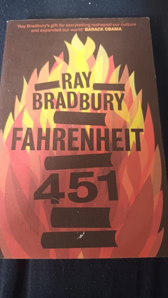 RAY BRADBURY - FAHRENHEIT 451, Ophalen of Verzenden, Zo goed als nieuw, RAY BRADBURY