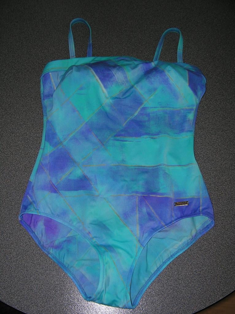 Badpak Triumph - Water Shades - blauw / turkoois - nieuw, Kleding | Dames, Blauw, Nieuw, Badpak, Ophalen of Verzenden