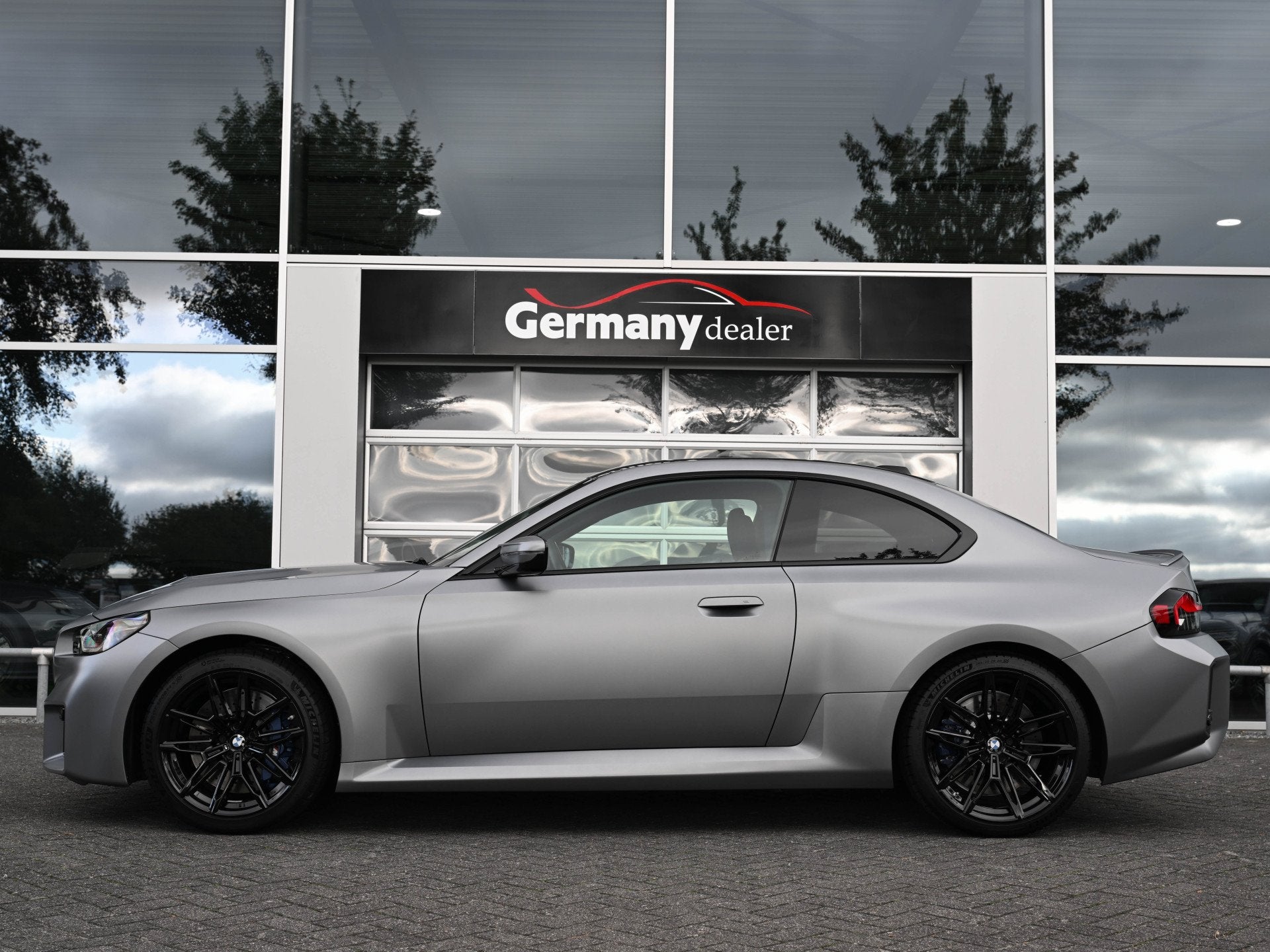 BMW M2 Coupé 460pk Individual Carbon H&K Head-Up M-Zetels+M, Auto's, Achterwielaandrijving, Zwart, 2993 cc, Met garantie (alle)