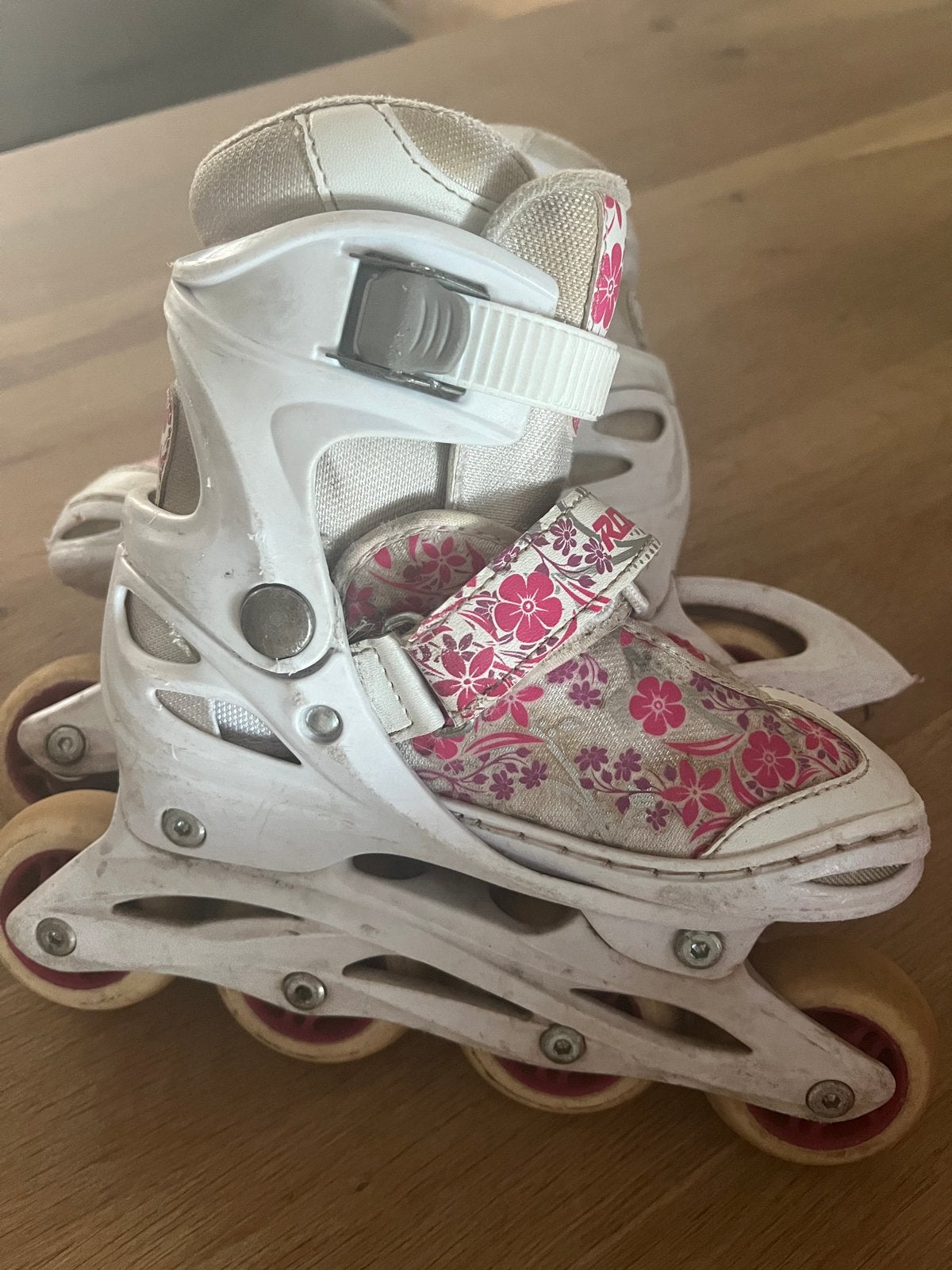 Roces Verstelbare Inline Skates voor Kinderen Maat 30-33, Kinderen, Roces, Ophalen of Verzenden, Inline skates 4 wielen