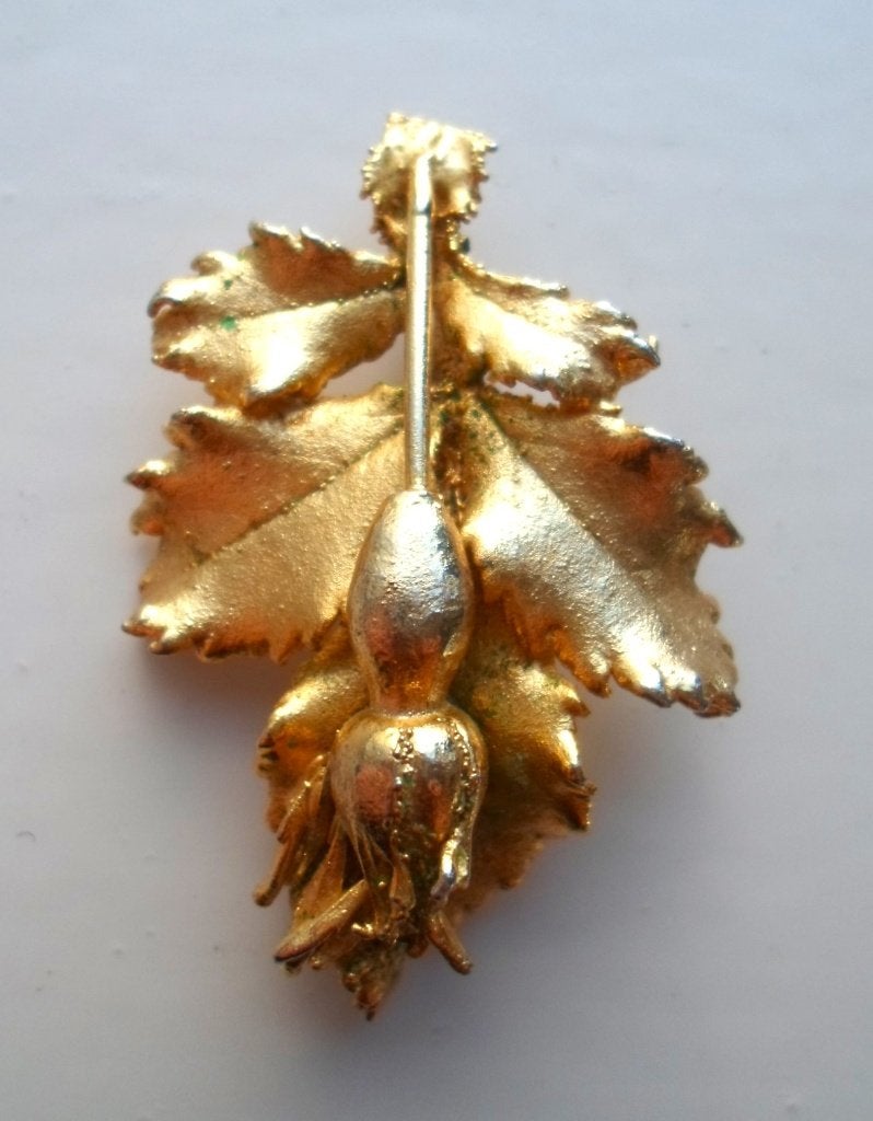Broche Blad met roos. Verguld., Ophalen of Verzenden, Nieuw, Goud, Overige materialen