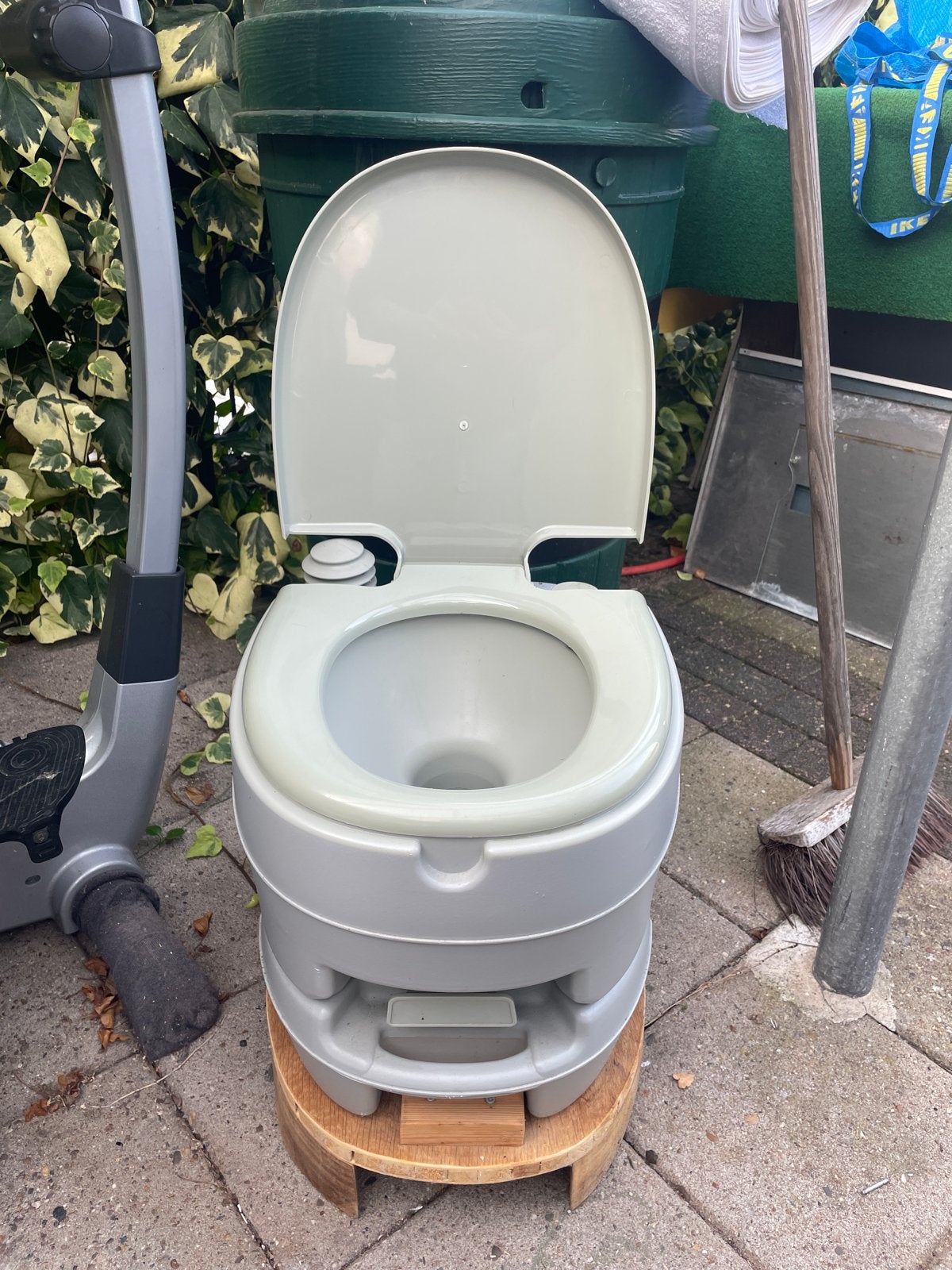 Draagbaar Camping Toilet - Ideaal voor onderweg, Ophalen of Verzenden, Gebruikt