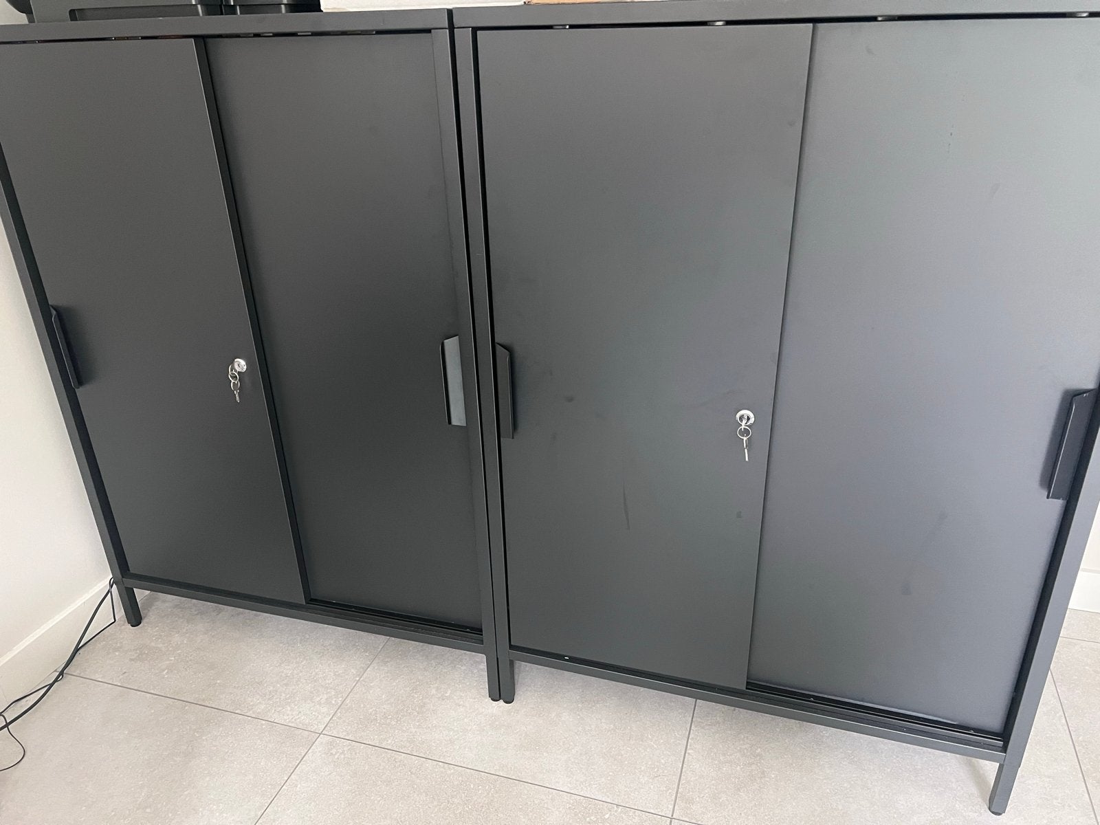 Boekenkast met 3 planken en slot - 105x160x55 cm, Ophalen, Gebruikt, 100 tot 150 cm, 150 tot 200 cm