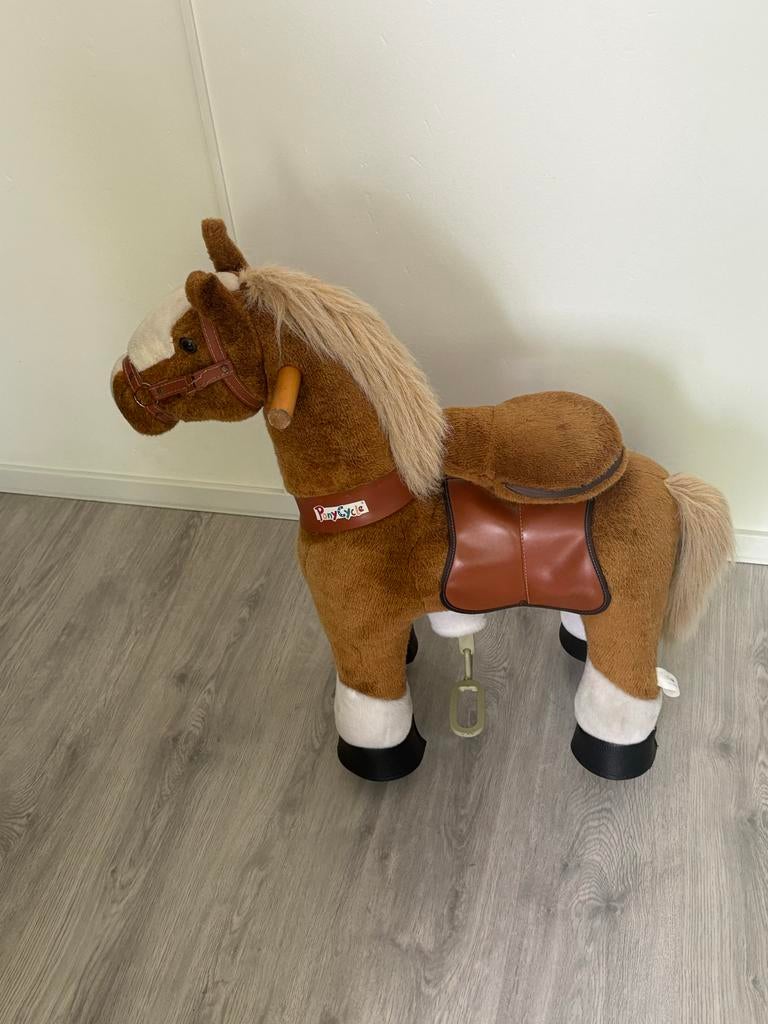 Bruin PonyCycle speelpaard, Kinderen en Baby's, Speelgoed | Hobbelfiguren, Ophalen, Zo goed als nieuw