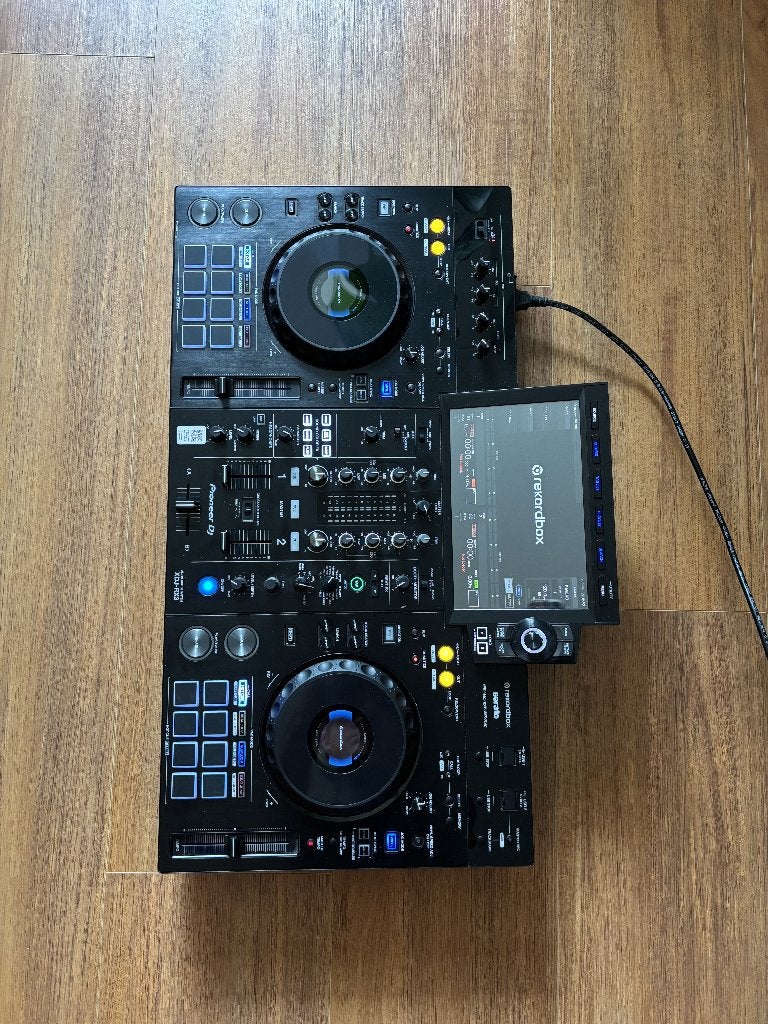 Pioneer XDJ-RX3 + stofkap | Zeer nette staat, Ophalen, Zo goed als nieuw, Draaitafel, Pioneer
