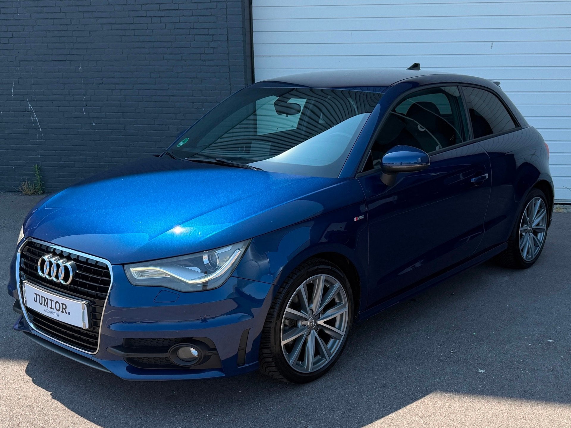 Audi A1 1.4 TFSI S-LINE AUTOMAAT/185PK/STOELVERWARMING/CRUIS, Auto's, Euro 5, Stof, Zwart, 4 cilinders