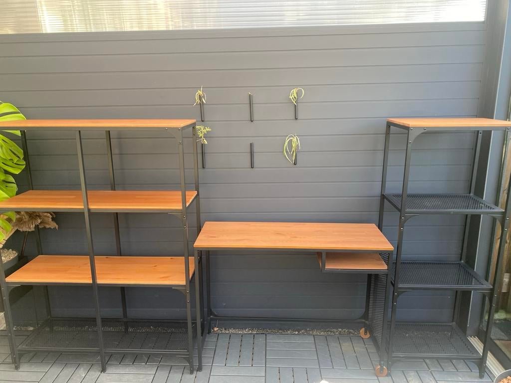 IKEA FJÄLLBO set: bureau en 2 open kasten, Huis en Inrichting, Ophalen, Opbergruimte, Gebruikt, Hout