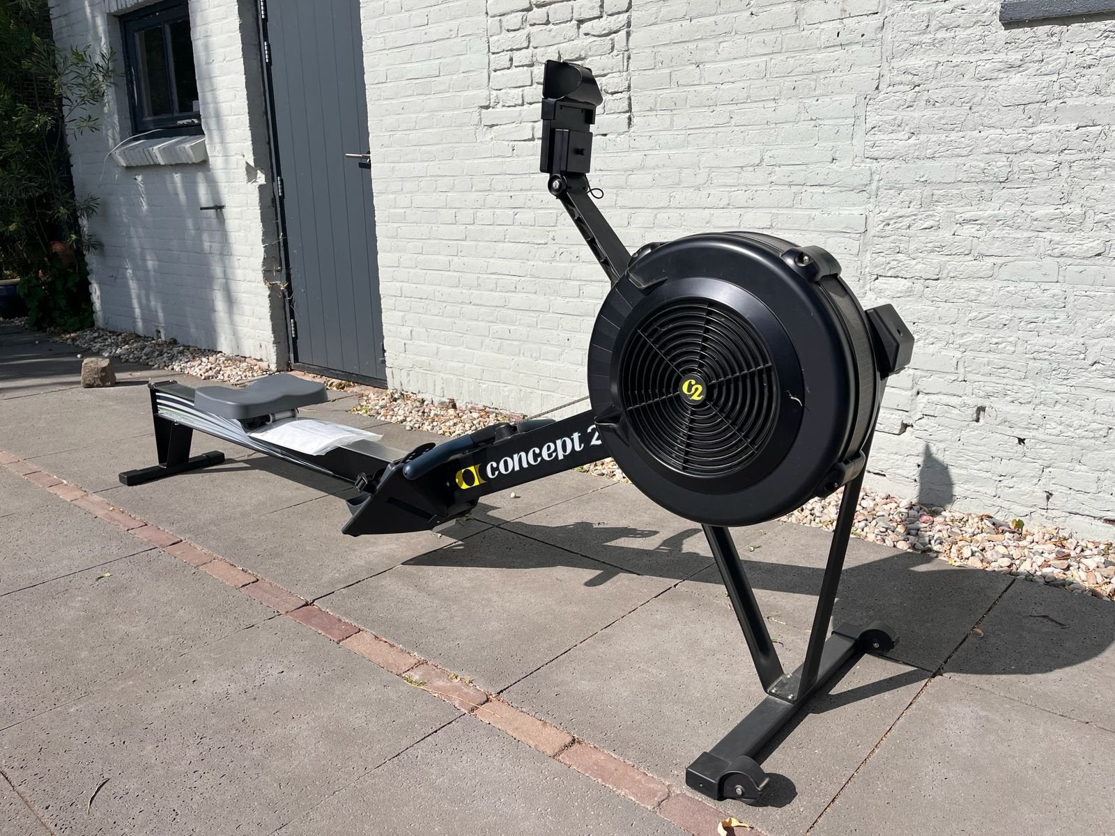 Concept2 Roeitrainer PM5, zo goed als nieuw! Slechts 205k m, Ophalen, Zo goed als nieuw, Armen