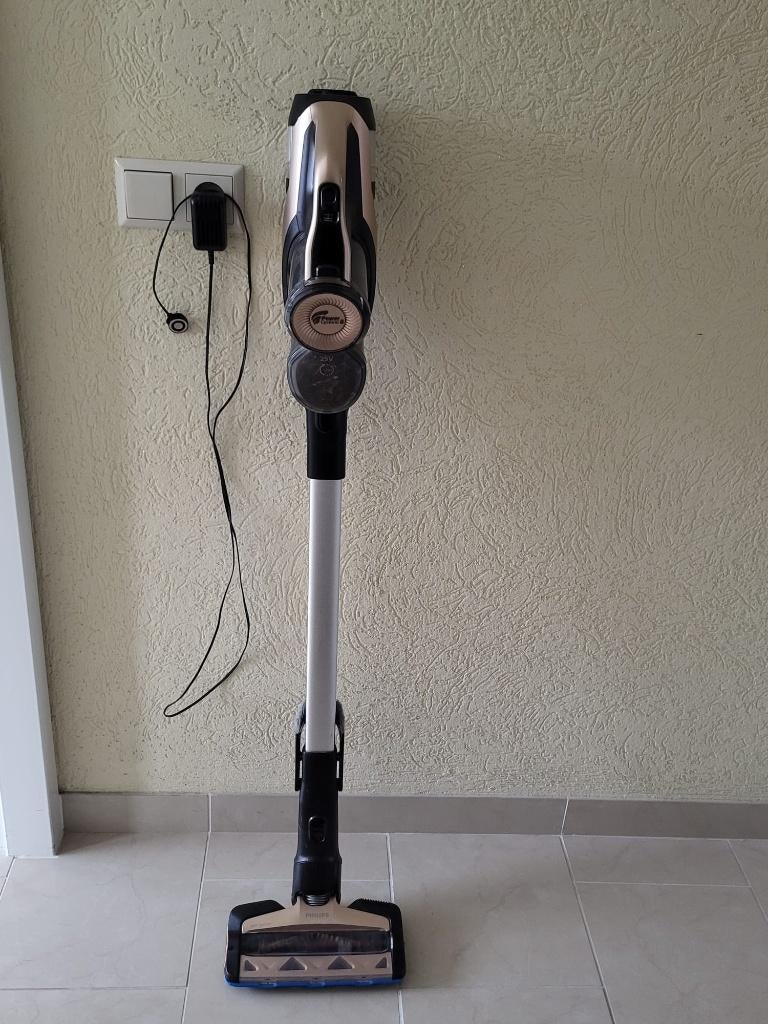 Philips SpeedPro Max XC7041 Steelstofzuiger, Witgoed en Apparatuur, Stofzuigers, Ophalen, Gebruikt, Stofzuiger, 2000 watt of meer