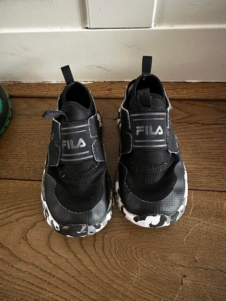 FILA kinderen schoenen maat 25, Ophalen of Verzenden, Schoenen