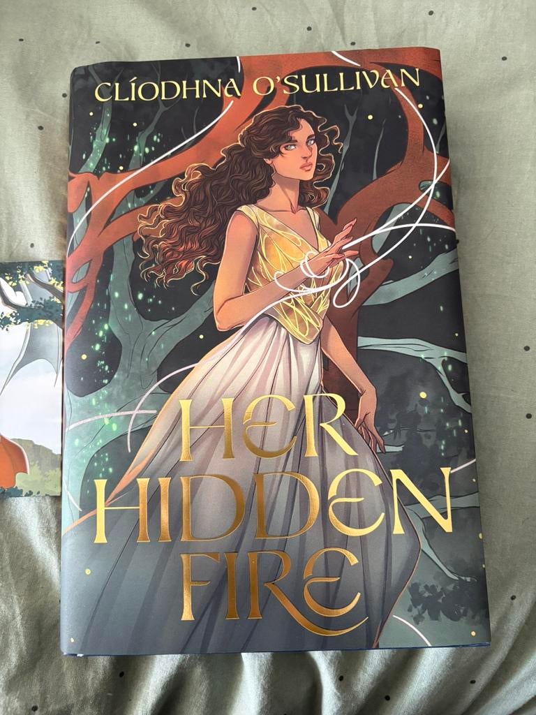 Her hidden fire - cliodhna o’sullivan (Fairyloot), Ophalen of Verzenden, Zo goed als nieuw