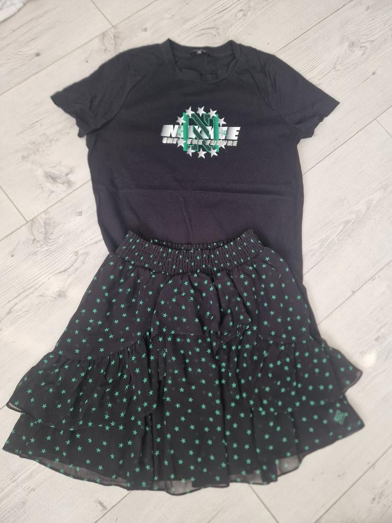 NIKKIE zwart T-shirt en rokje met sterrenprint, Zwart, Ophalen of Verzenden, Onbekend, Maat 34 (XS) of kleiner