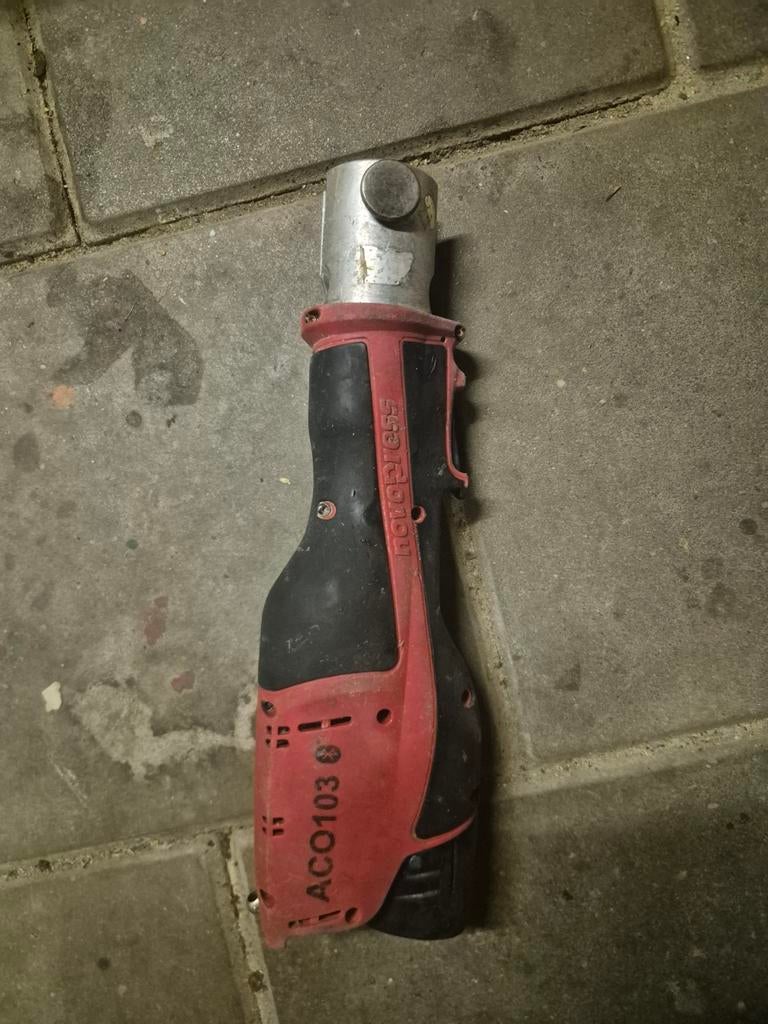 Wavin aco 103 met accu en persbekkenset maxipro airco, Doe-het-zelf en Verbouw, Gereedschap | Overige machines, Ophalen, Zo goed als nieuw
