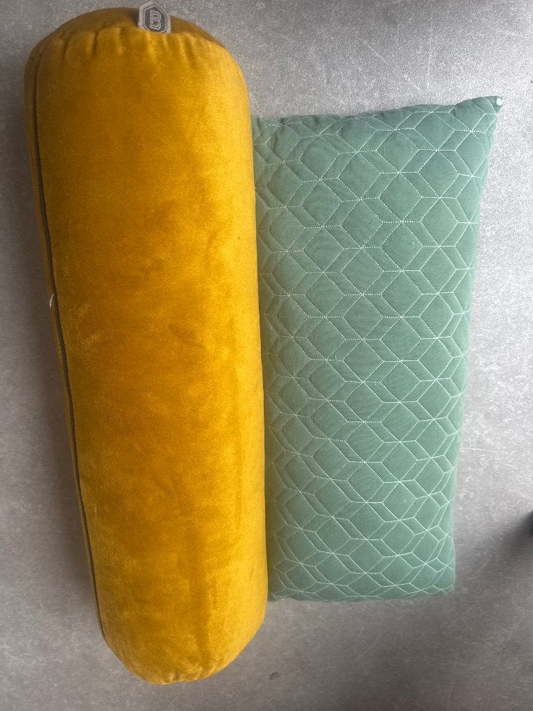 Sissy boy kussen en be pure home, Huis en Inrichting, Woonaccessoires | Kussens, Ophalen, Overige merken, Gebruikt, Rolkussen