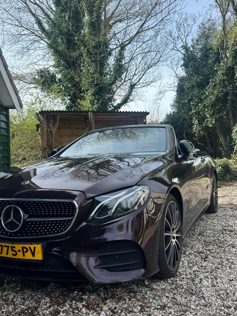 Mercedes-Benz E400 Cabrio 4MATIC 25th Anniversary | AMG, Auto's, Automaat, 1800 kg, Overige kleuren, Cabriolet