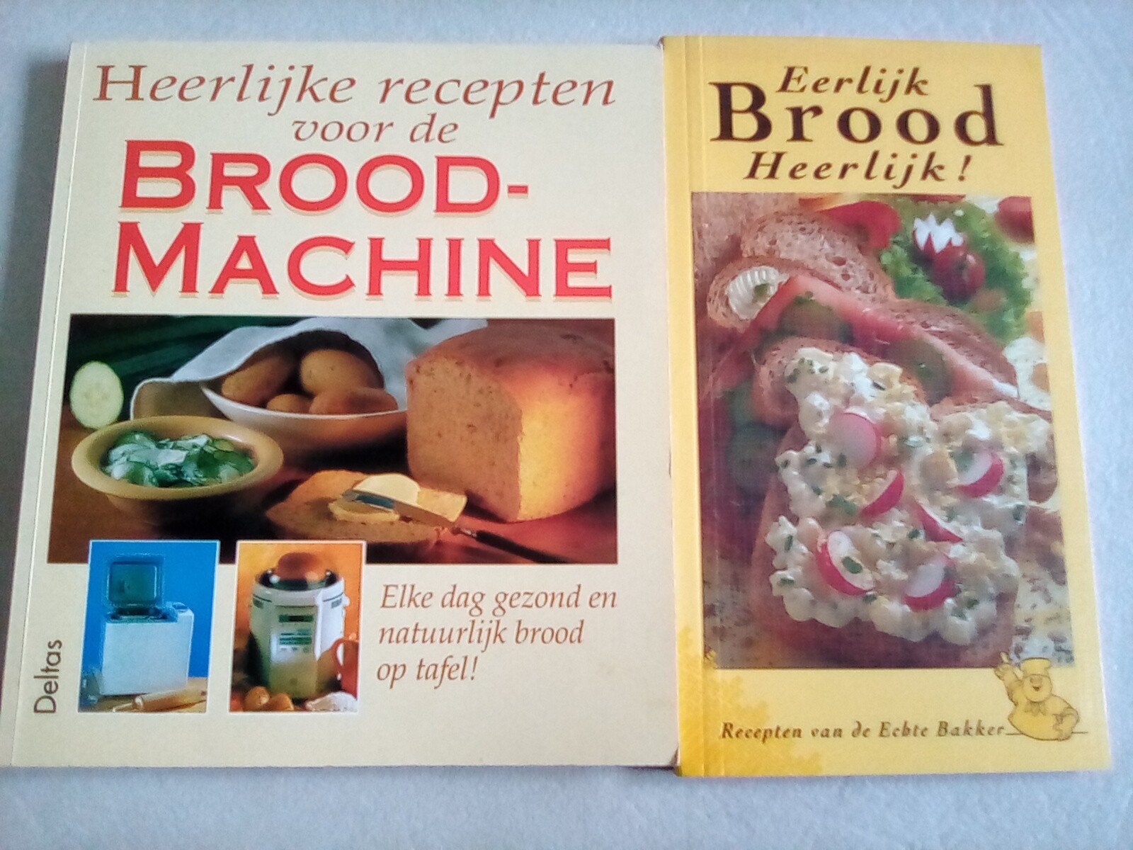 Recepten voor de broodmachine en Eerlijk brood heerlijk, Ophalen of Verzenden, Zo goed als nieuw, Nederland en België