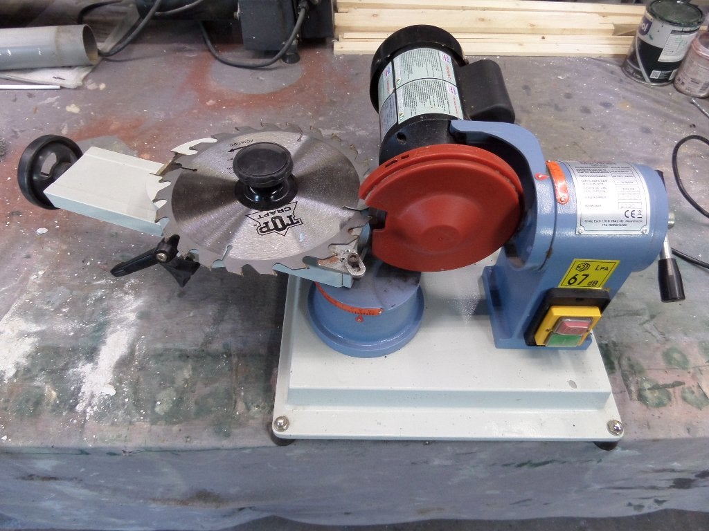 HBM zaagbladslijpmachine, Ophalen, Zo goed als nieuw, Minder dan 700 watt, Werkbankslijpmachine