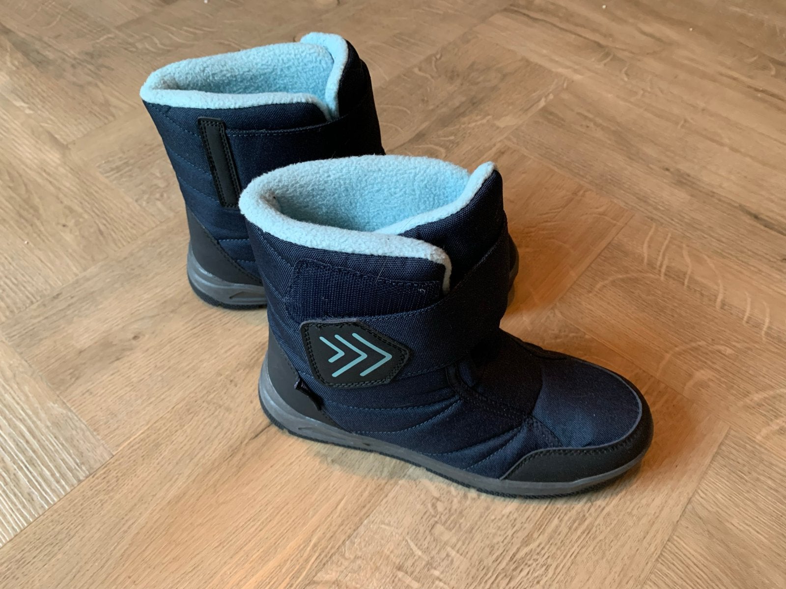 Warme sneeuwlaarzen maat 37, Kleding | Dames, Ophalen, Zo goed als nieuw, Blauw, Snowboots