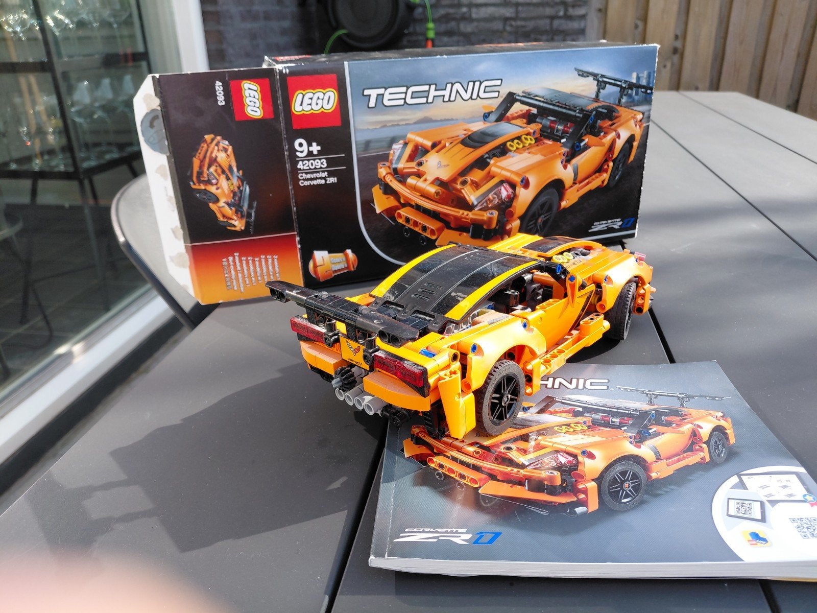 LEGO Technic Chevrolet Corvette ZR1 (42093)