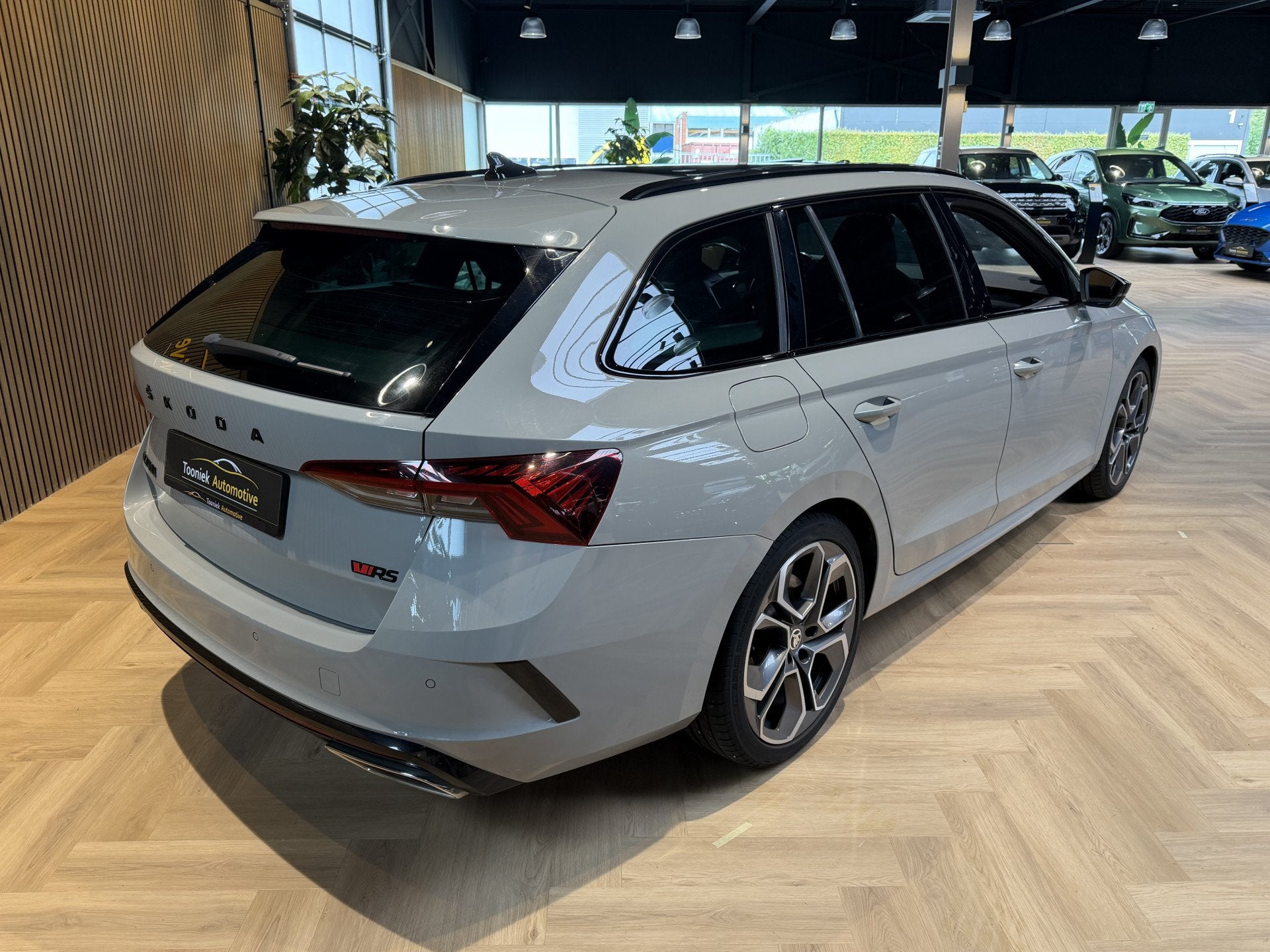 Skoda Octavia Combi 2.0 TSI iV RS panoramadak | voorzien van, Auto's, 15 km/l, Gebruikt, 4 cilinders, 1600 kg