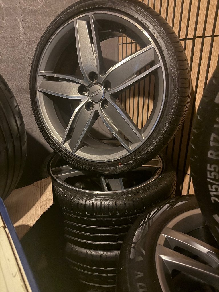 Audi  RS3 S3 wing  19 inch velgen origineel  8v 8p 8y, 19 inch, Gebruikt, Velg(en), Ophalen of Verzenden