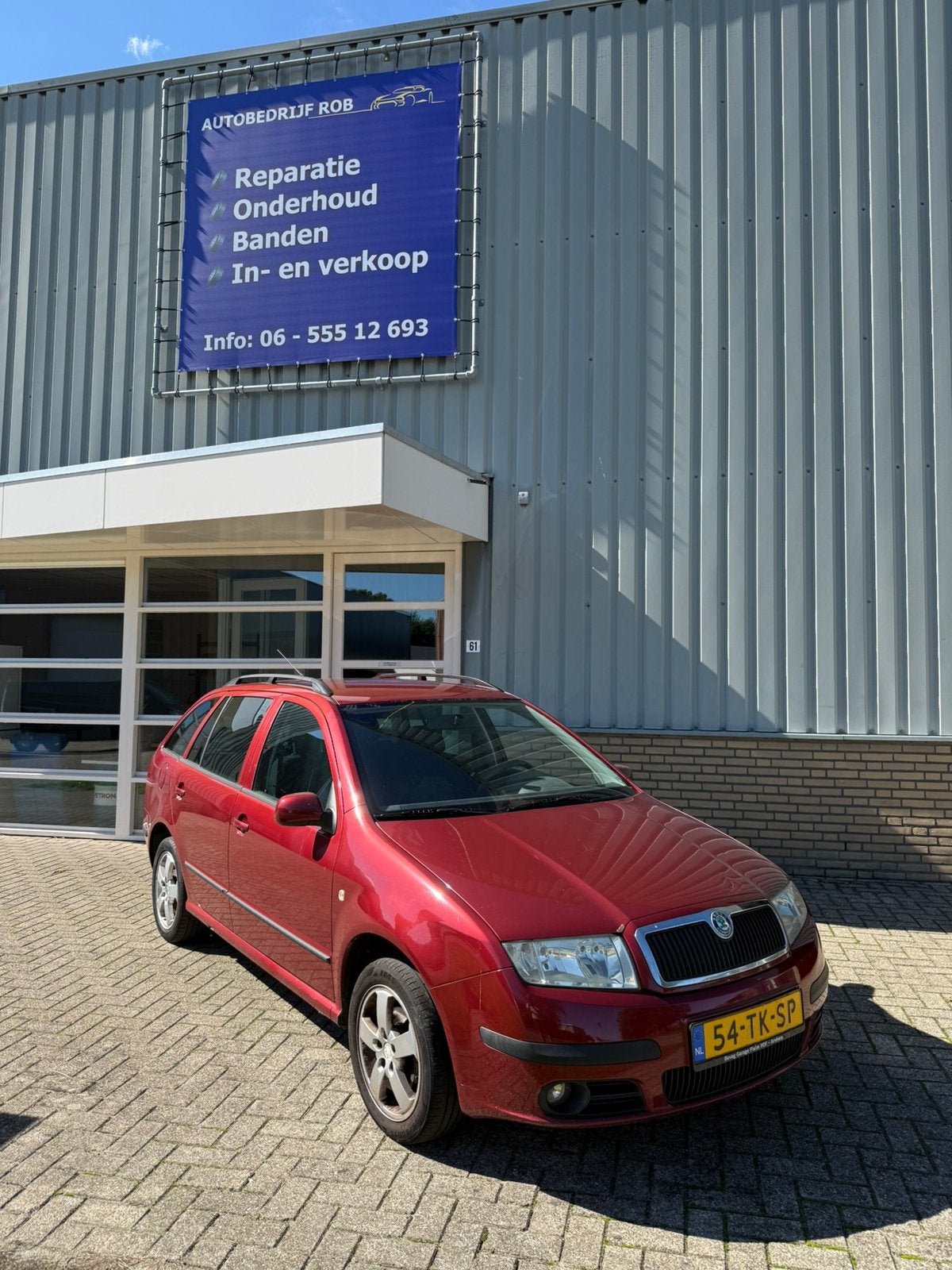 Skoda Fabia 1.4 Combi 59KW 2006 Rood, Voorwielaandrijving, 4 cilinders, 1070 kg, 49 €/maand