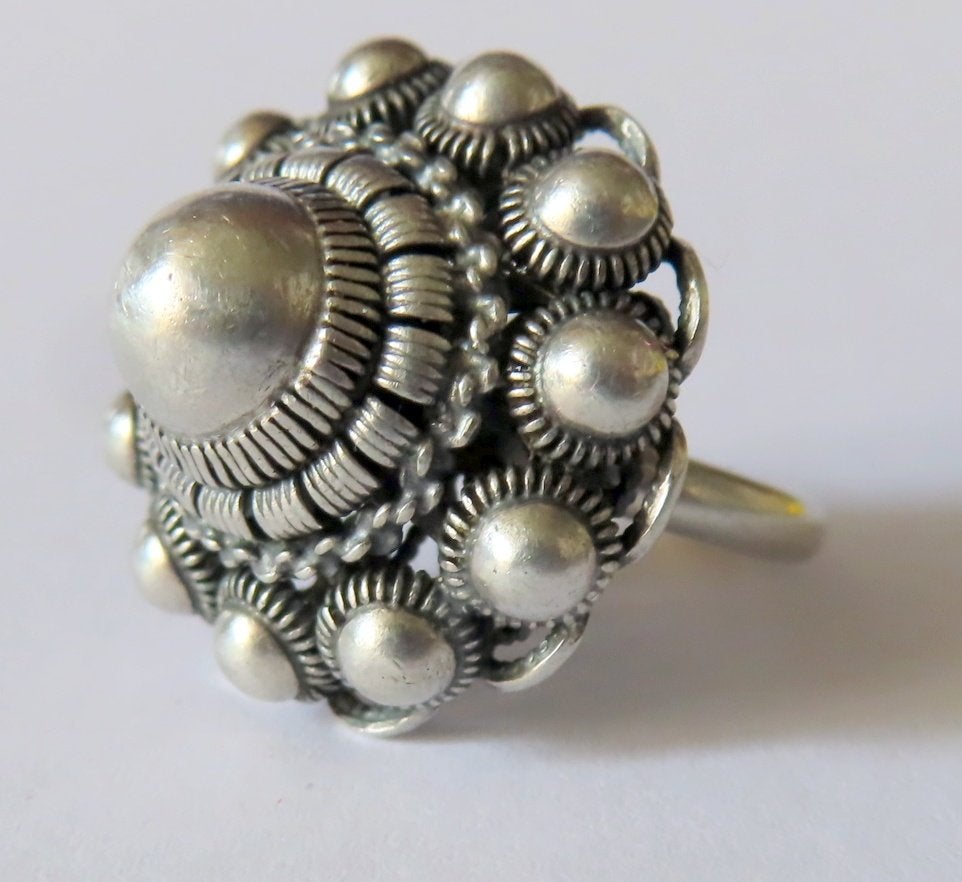 Superkoopje! Zilveren zeeuwse royale knop ring, incl verzen, Verzenden, Zo goed als nieuw, 17 tot 18, Dame