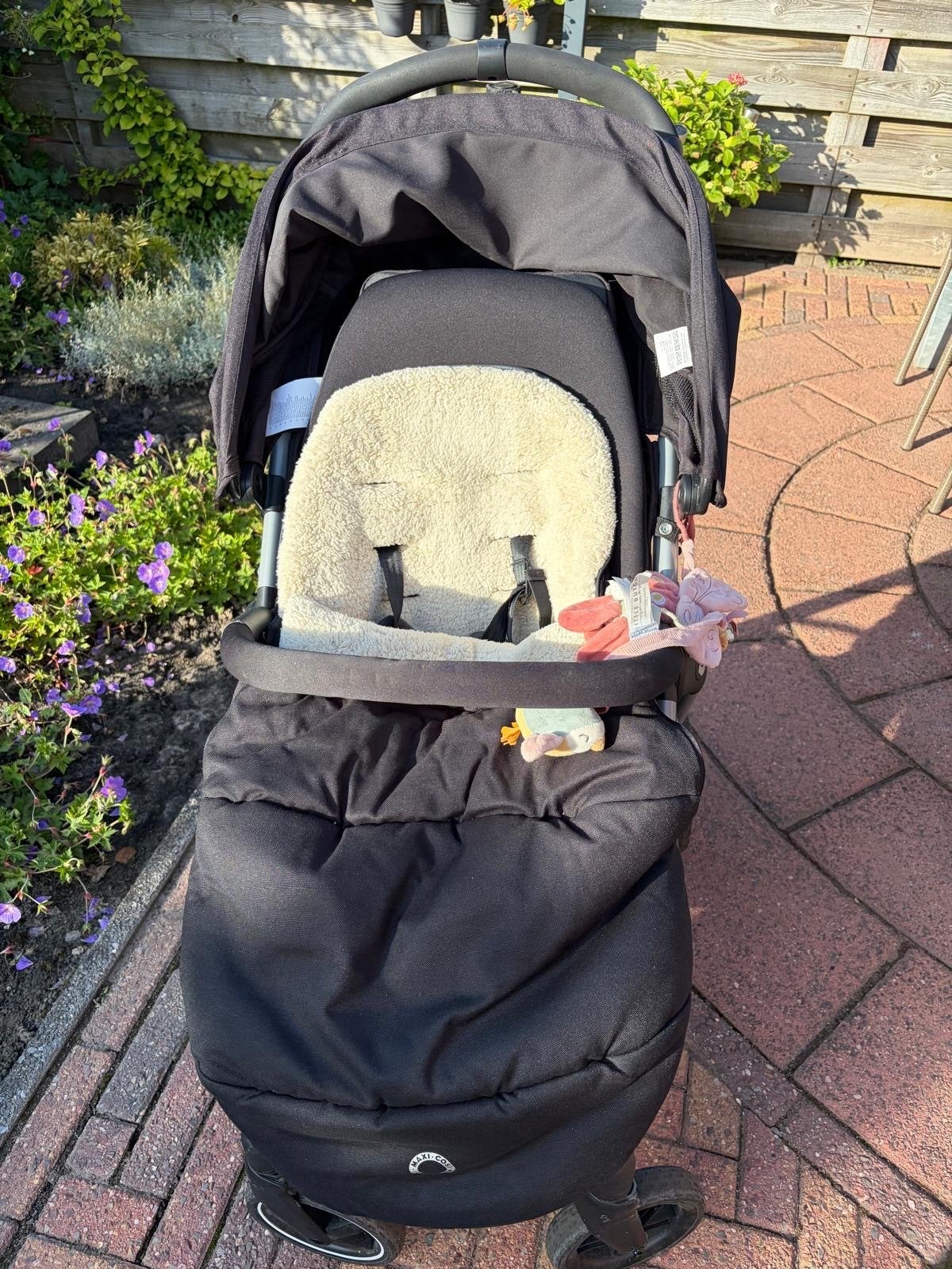 Wandelwagen maxicosy, Kinderen en Baby's, Ophalen, Zo goed als nieuw, Verstelbare rugleuning