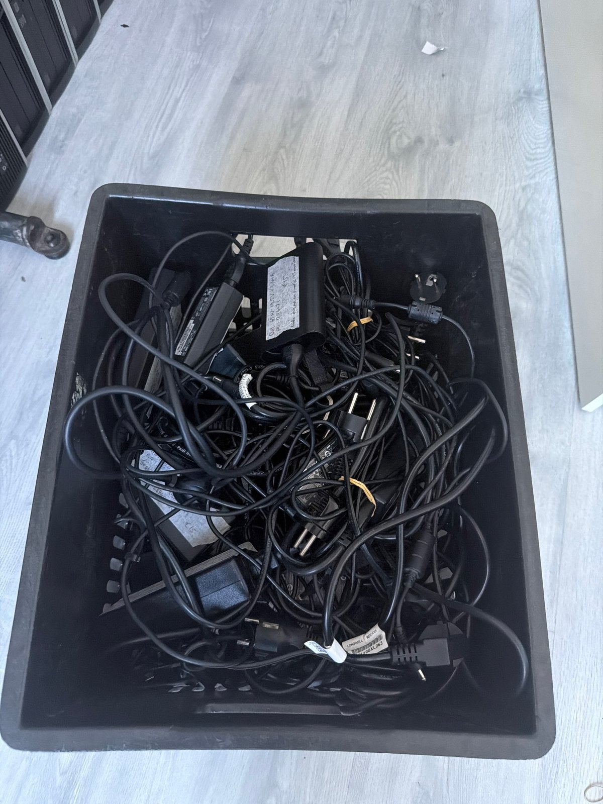 Partij 23x Originele Laptop Opladers / Adapters –, Computers en Software, ., Ophalen of Verzenden, Zo goed als nieuw, .