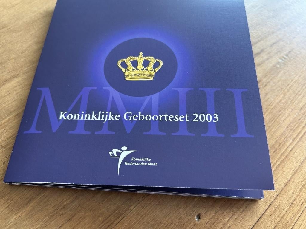 Koninklijke Geboorteset 2003: Muntset + Zilveren Penning, Setje, Koningin Beatrix, Zilver, Euro's