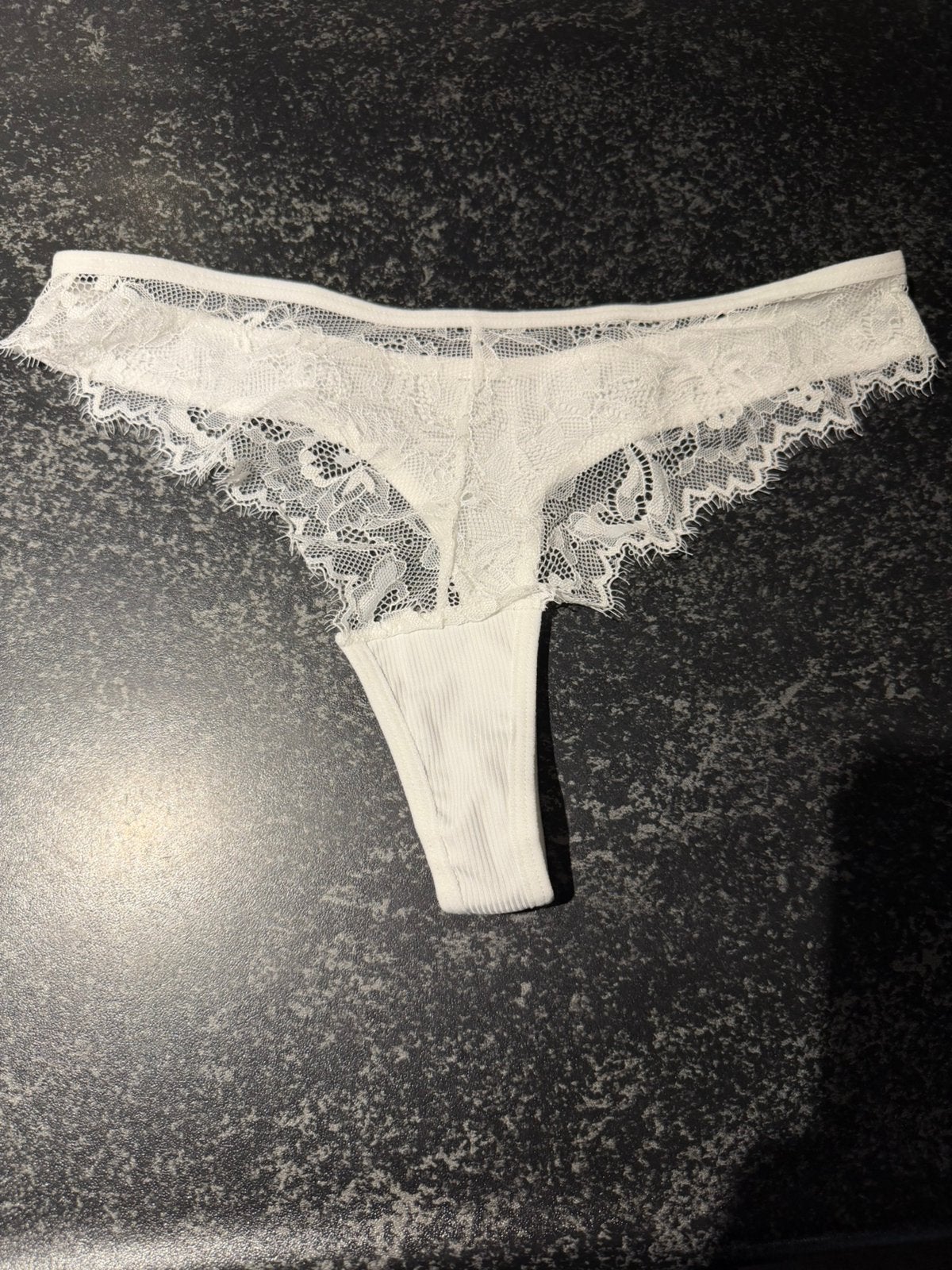Witte kanten slip, Kleding | Dames, Ondergoed en Lingerie, Ophalen of Verzenden, Wit, Slip