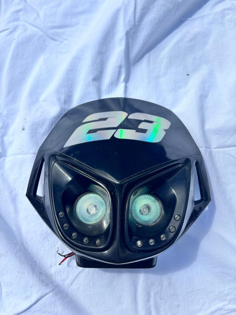 Derbi senda drd voor kap angel iy look, Fietsen en Brommers, Brommeronderdelen | Scooters, Ophalen of Verzenden, Kap, Aprilia