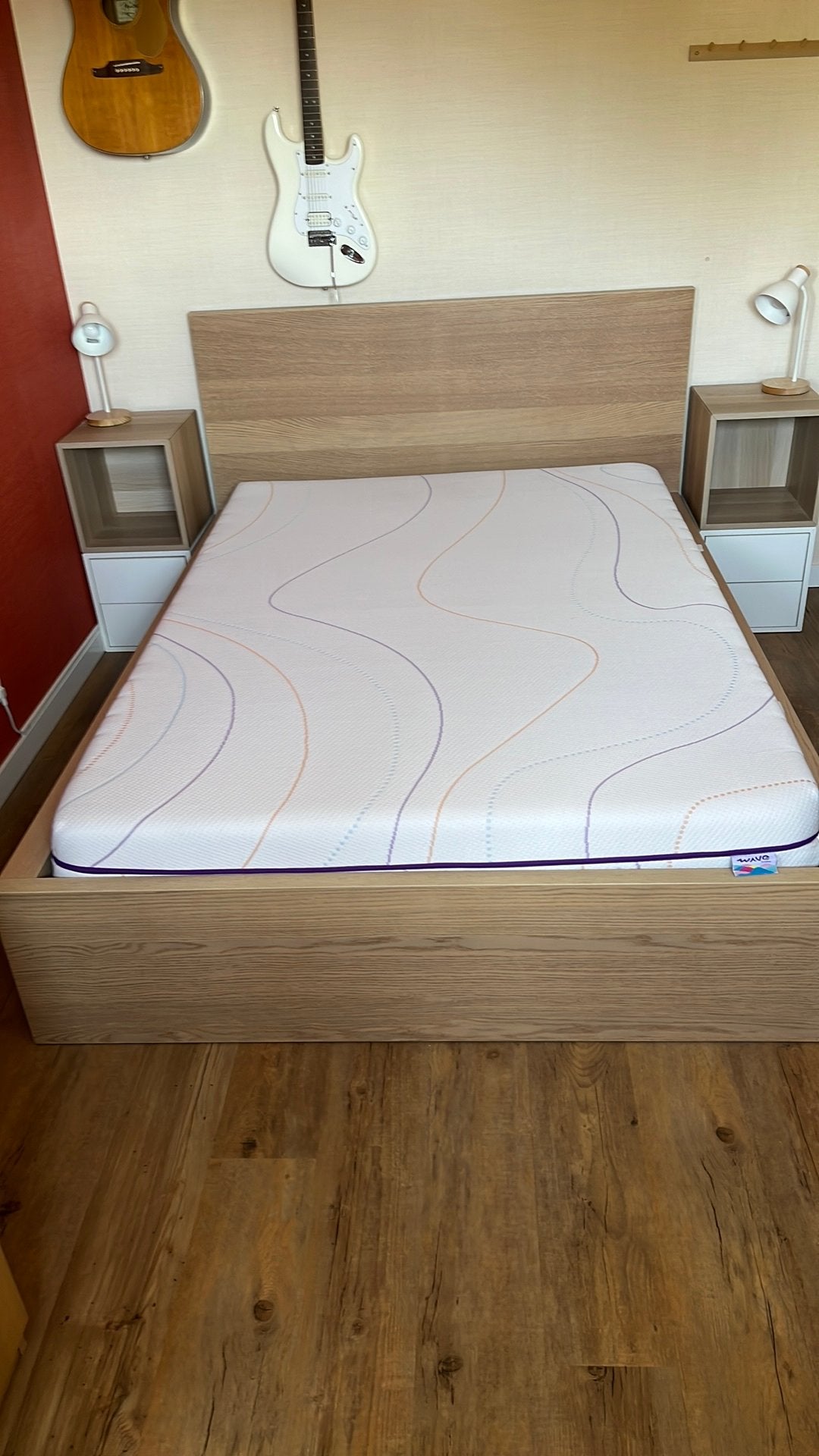 Ikea Malm tweepersoonsbed 140x200 incl lattenbodem en matras, Ophalen, Zo goed als nieuw, Tweepersoons
