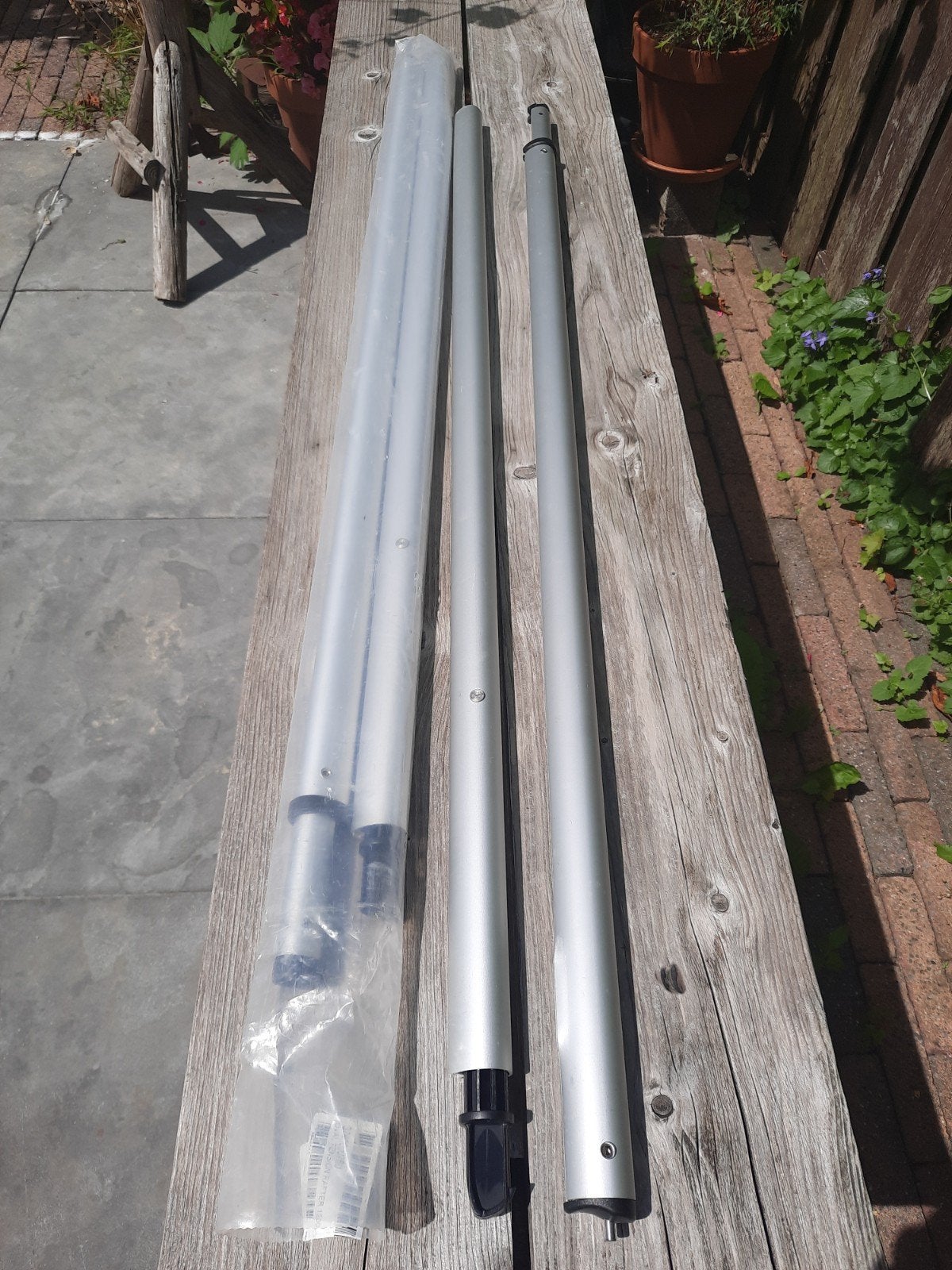 2x oval thule tension rafter 1200 voor zijwanden zakluifel, Ophalen, Zo goed als nieuw