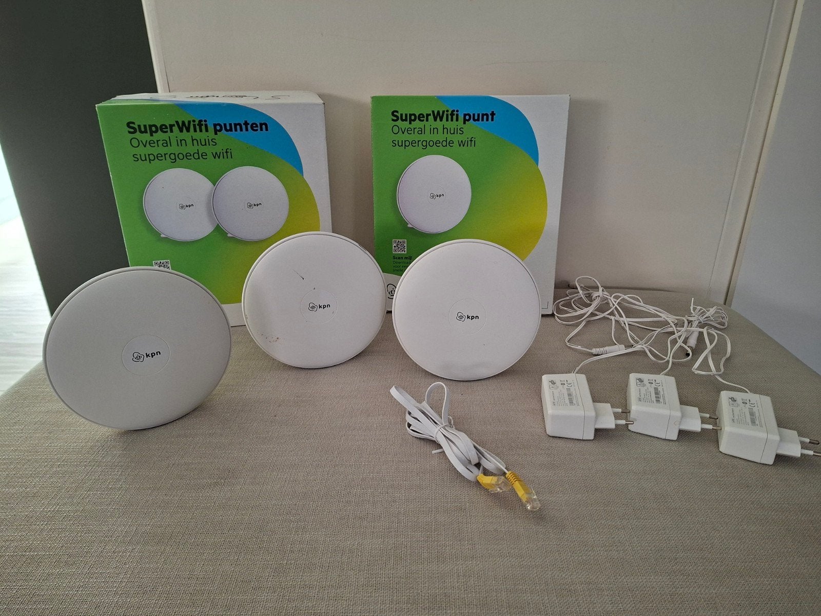 Set van 3 KPN SuperWifi versterkers, Ophalen of Verzenden, Gebruikt, Router, KPN