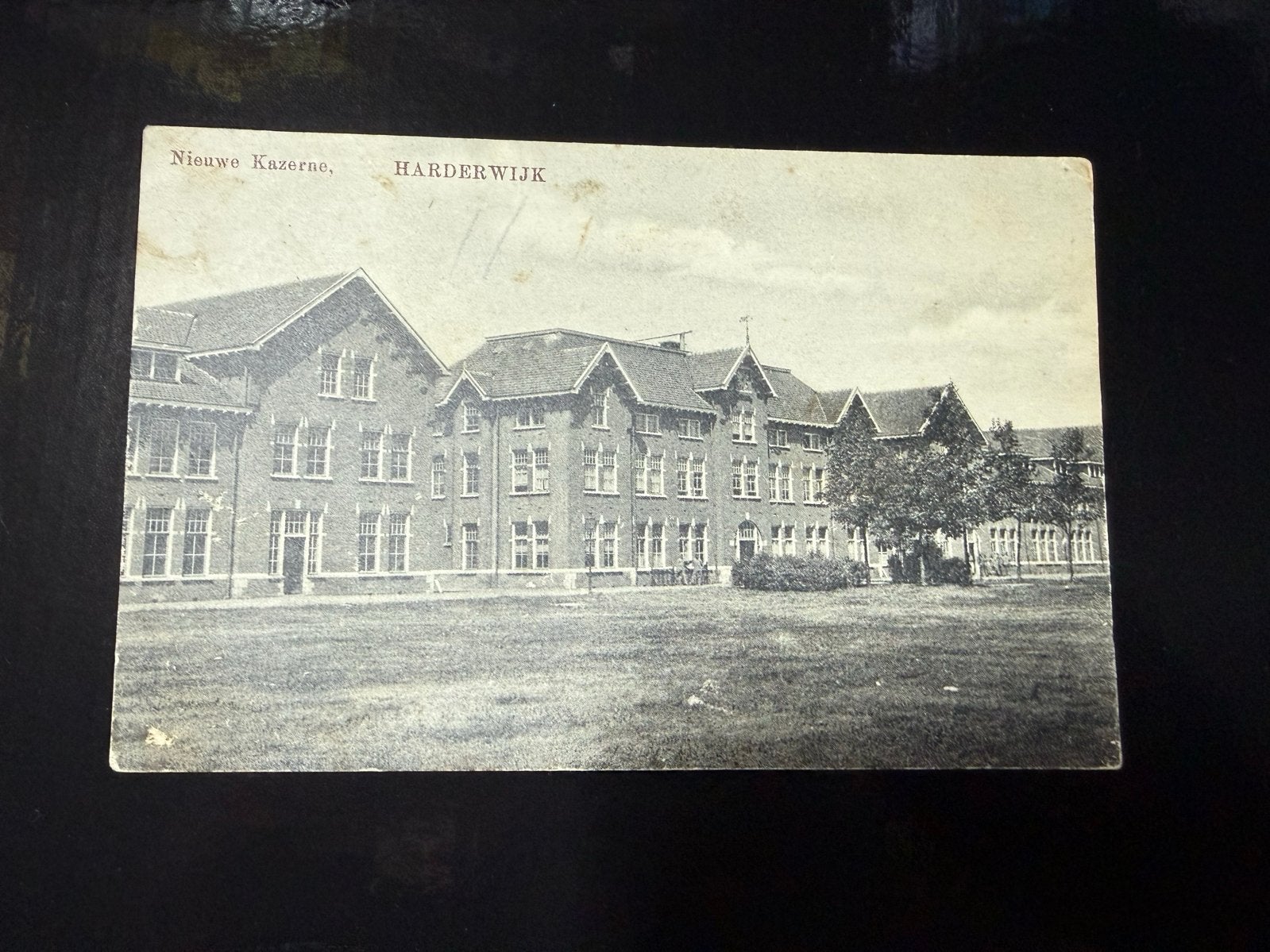 Harderwijk - Nieuwe Kazerne - Oude Ansichtkaart, Ophalen of Verzenden, Voor 1920, Ongelopen, Gelderland