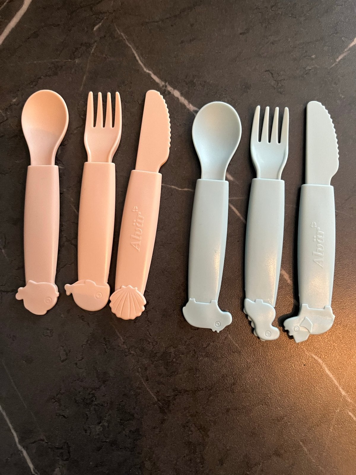 Albiar baby bestekset - 2 sets (roze en blauw), Ophalen of Verzenden, Nieuw
