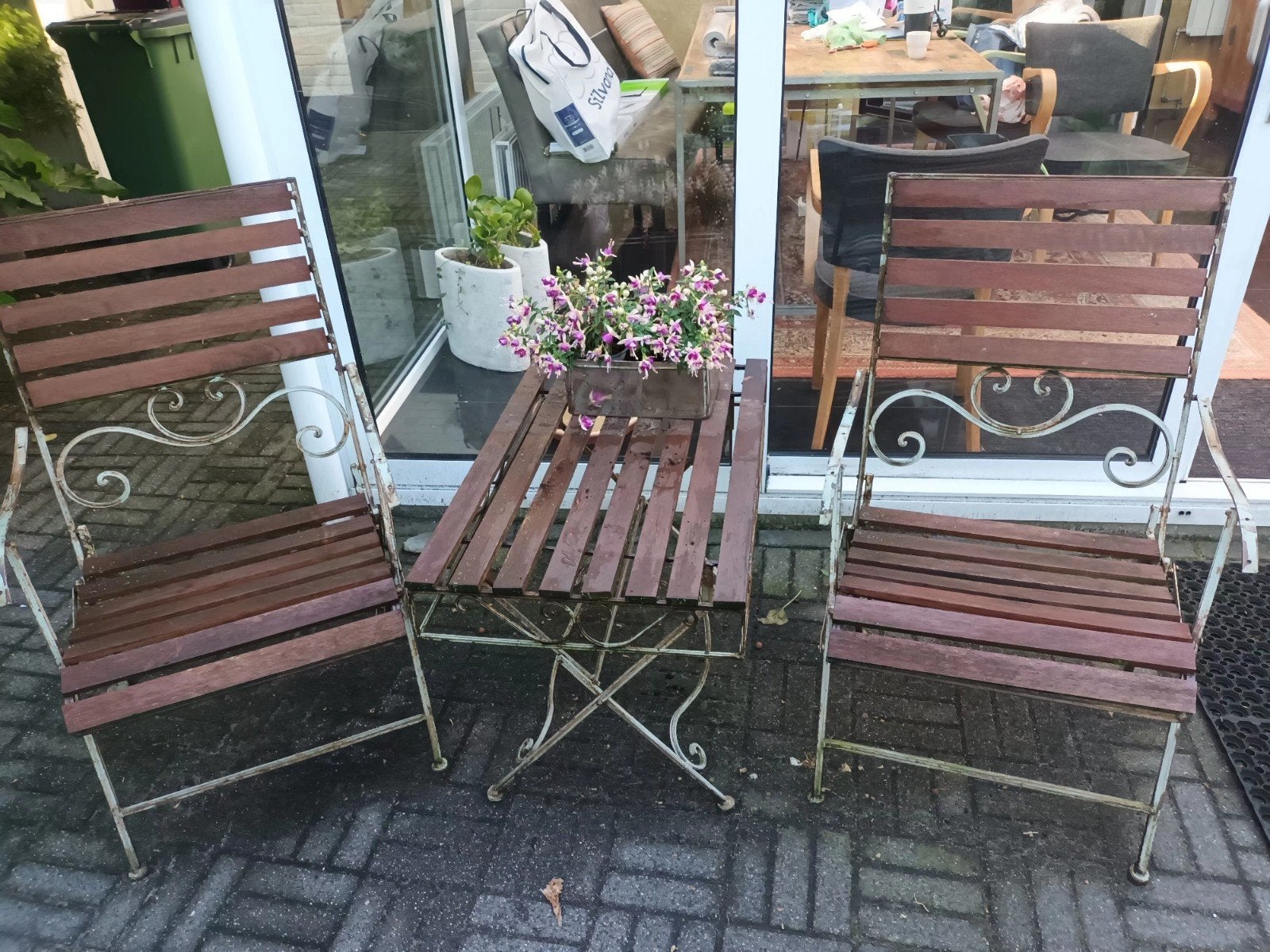 Mooi gietijzeren tuinstel - inklapbaar, Tuin en Terras, Ophalen, Gebruikt, Bank, 3 zitplaatsen