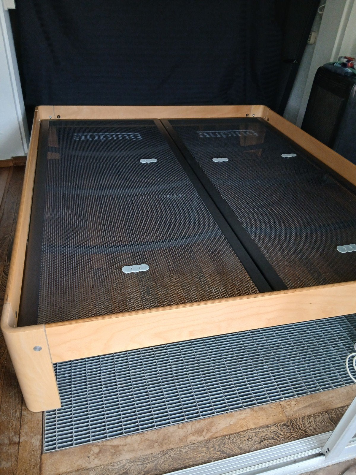 Aupung auronde 160x200 34hg met nachtkastenachterwand evt ma, Zwart, Tweepersoons, Ophalen of Verzenden, 200 cm