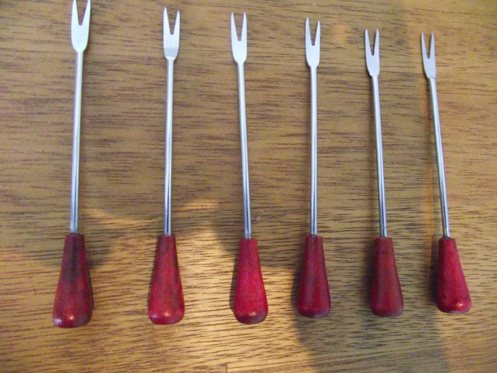 6 stuks NIEUW rood hout RVS cocktail vorkje 10,5 cm 1970 p s, Antiek en Kunst, Ophalen of Verzenden