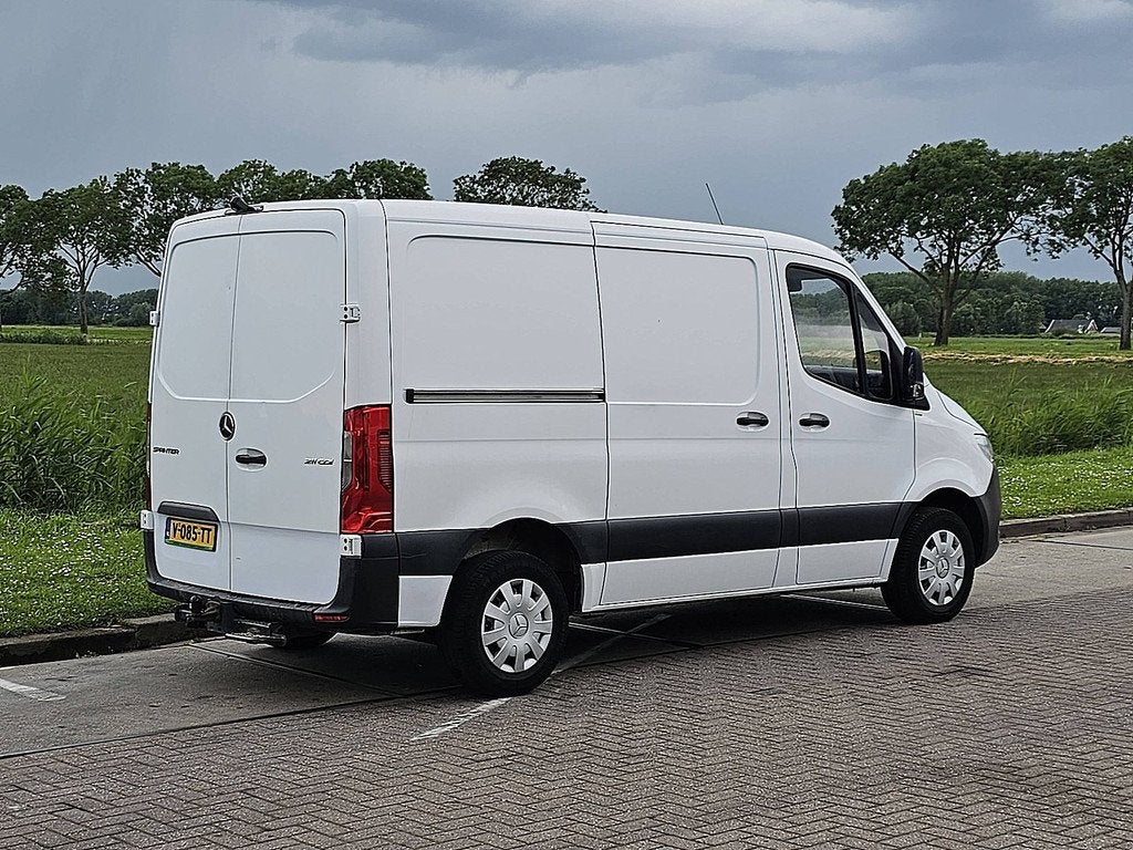 MERCEDES-BENZ SPRINTER 211 trekhaak ac euro6, Gebruikt, Euro 6, Wit, Mercedes-Benz