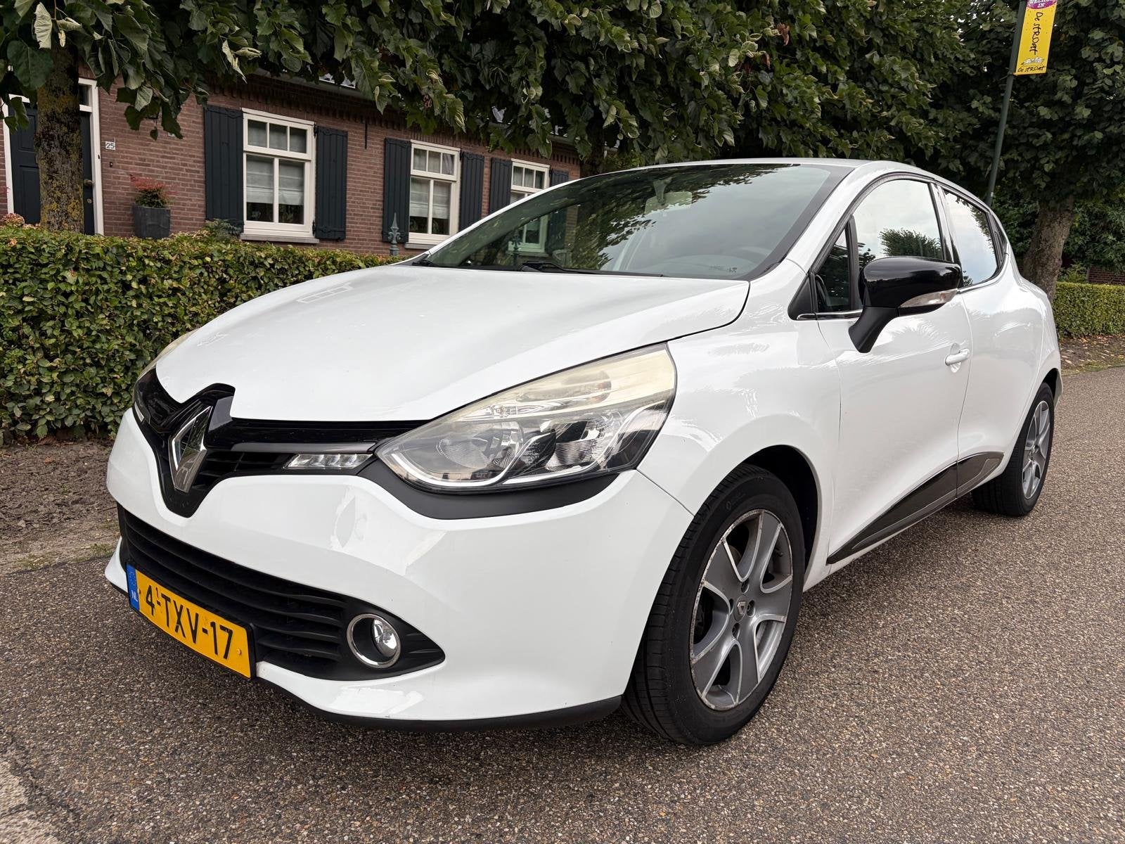Renault Clio 0.9 TCE 5-drs., Auto's, Voorwielaandrijving, Stof, Gebruikt, 540 kg